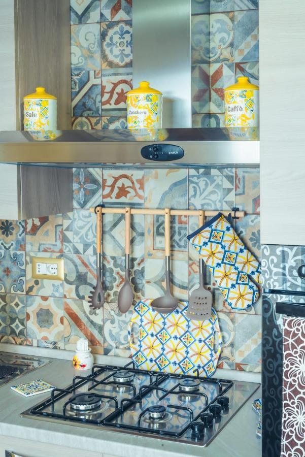 Вилла La Casa Di Tina Canicattini Bagni Экстерьер фото